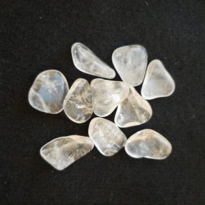 Image of several clear quartz crystals