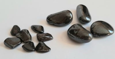 Image of both small and large sized Hematite