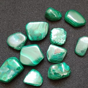 Photo of Malachite crystals