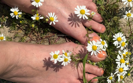 feet grounding on the earth